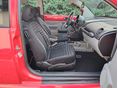 VOLKSWAGEN NEW BEETLE 2000/1 - 9