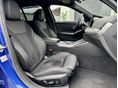 BMW 330 2024/5 - 10