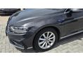 VOLKSWAGEN PASSAT VIII 2022/1 - 9