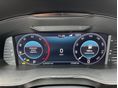 SKODA SUPERB 2019/8 - 9