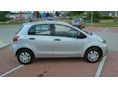 TOYOTA YARIS 2010/2 - 5