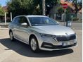 SKODA OCTAVIA Combi 1.5 TSI ACT e-TEC Ambition DSG / Mo.-i / 1. tul. / Valós km / Végig vez. szk. / 120.445 km!