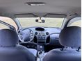 TOYOTA YARIS 2002/9 - 5