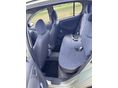 TOYOTA YARIS 2002/9 - 6