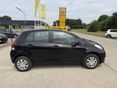 TOYOTA YARIS 2010/10 - 4