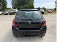 TOYOTA YARIS 2010/10 - 8