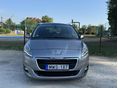 PEUGEOT 5008 2.0 HDi Style (7 személyes ) Magyarországi. tolató kamerával