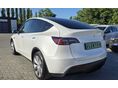 TESLA MODEL Y 2023/5 - 13