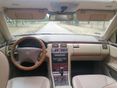MERCEDES-BENZ E 200 2002/3 - 5