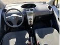 TOYOTA YARIS 2006/12 - 8