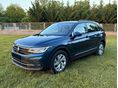 VOLKSWAGEN TIGUAN 1.5 TSI Life ÁFÁS - 1 ÉV GARANCIA - LED. NAVI. KÉZIVÁLTÓ. AKCIÓS ÁR!