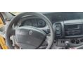 RENAULT TRAFIC 2004/6 - 6
