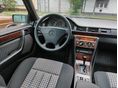 MERCEDES-BENZ W 124 1993/6 - 8