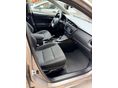 TOYOTA AURIS 2014/12 - 7