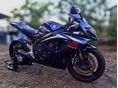SUZUKI GSX-R 750 K7