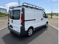RENAULT TRAFIC 2011/11 - 3