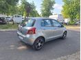 TOYOTA YARIS 2006/11 - 4