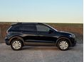 VOLKSWAGEN T-CROSS 2020/5 - 6