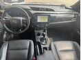 TOYOTA HILUX 2023/11 - 9