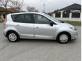 RENAULT SCENIC 2011/9 - 4