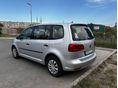 VOLKSWAGEN TOURAN 2011/4 - 4