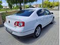 VOLKSWAGEN PASSAT 2010/6 - 5