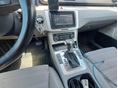 VOLKSWAGEN PASSAT 2010/6 - 17