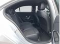 MERCEDES-BENZ A 180 2022/12 - 18