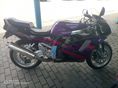 SUZUKI GSX-R 750 