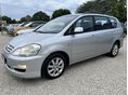 TOYOTA AVENSIS VERSO 2004/4 - 9