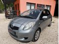 TOYOTA YARIS 1.0 LIFE VÉGIG VEZETETT SZERVÍZKÖNYV ! 105.766 KM ! KLÍMA ! 1 TULAJ ! FRISS VIZSGA !