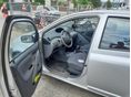 TOYOTA YARIS 2002/12 - 5