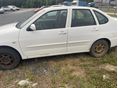 VOLKSWAGEN POLO 2001/4 - 3