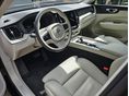 VOLVO XC60 2022/11 - 6