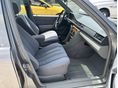 MERCEDES-BENZ 200 1988/5 - 9