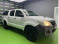 TOYOTA HILUX 2016/4 - 3