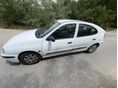 RENAULT MEGANE 2000/8 - 7