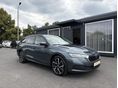 SKODA OCTAVIA Combi 1.4 TSI pHEV Style DSG Navi+Kamera.Parkradar.18Alu.Led.Carplay.Garancia !