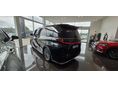 LEXUS LM 2025/7 - 10