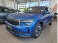 SKODA KODIAQ 2.0 TDI SCR Selection DSG Versenykék metál Adaptív tempomat. Navigáció. Vonóhorog. Fűthető szélvédő. Sport