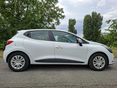 RENAULT CLIO 2017/4 - 6