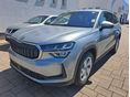 SKODA KODIAQ 2.0 TDI SCR Selection DSG Ezüstgyémánt metál Adaptív tempomat. Navigáció. Vonóhorog. Fűthető szélvédő. Spo