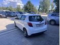 TOYOTA YARIS 2015/12 - 4