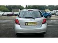 TOYOTA YARIS 2015/3 - 5