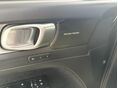 VOLVO XC40 2019/11 - 23