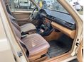 MERCEDES-BENZ 200 1993/12 - 8