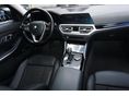 BMW 330 2021/6 - 8