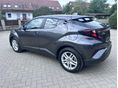 TOYOTA C-HR 2022/1 - 3