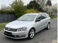 VOLKSWAGEN PASSAT VII Variant 2.0 CR TDI Comfortline BMT DSG 3 ÉV GARANCIA/SZERVIZKÖNYV/XENON/ALU/TEMPOMAT/DIGITKLÍMA/ÜFŰTÉS/RADAR
