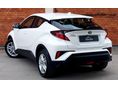 TOYOTA C-HR 2021/5 - 6